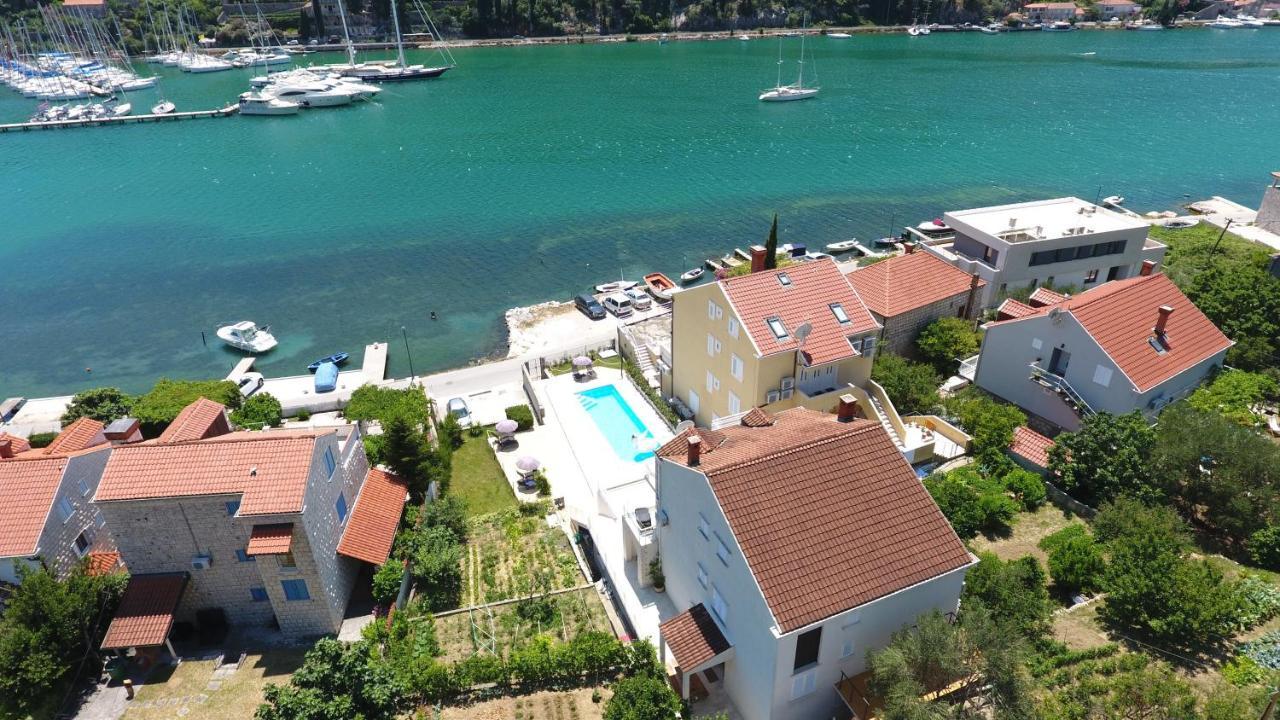 Apartments Pralas Mokošica Eksteriør bilde