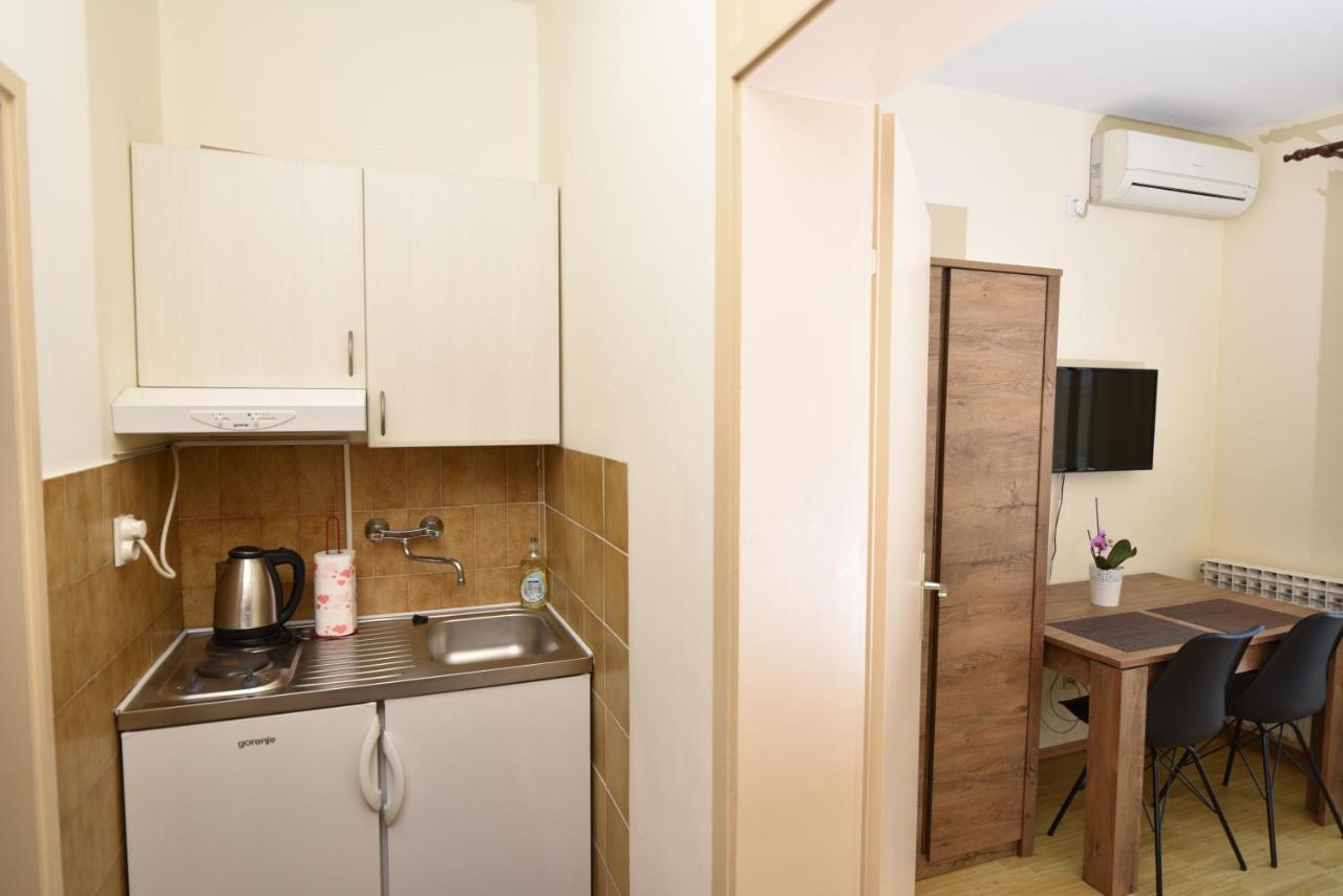 Apartments Pralas Mokošica Eksteriør bilde