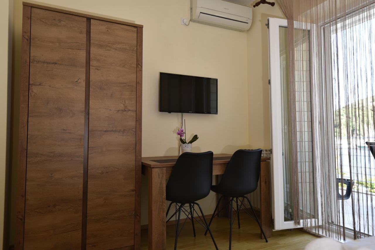 Apartments Pralas Mokošica Eksteriør bilde
