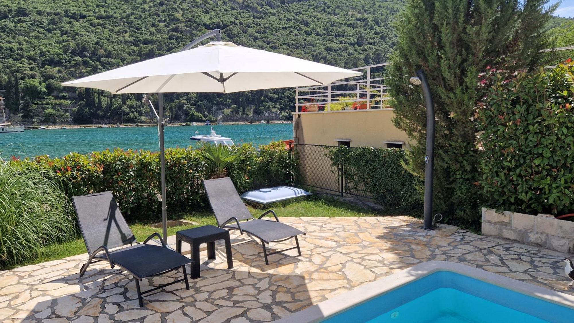 Apartments Pralas Mokošica Eksteriør bilde