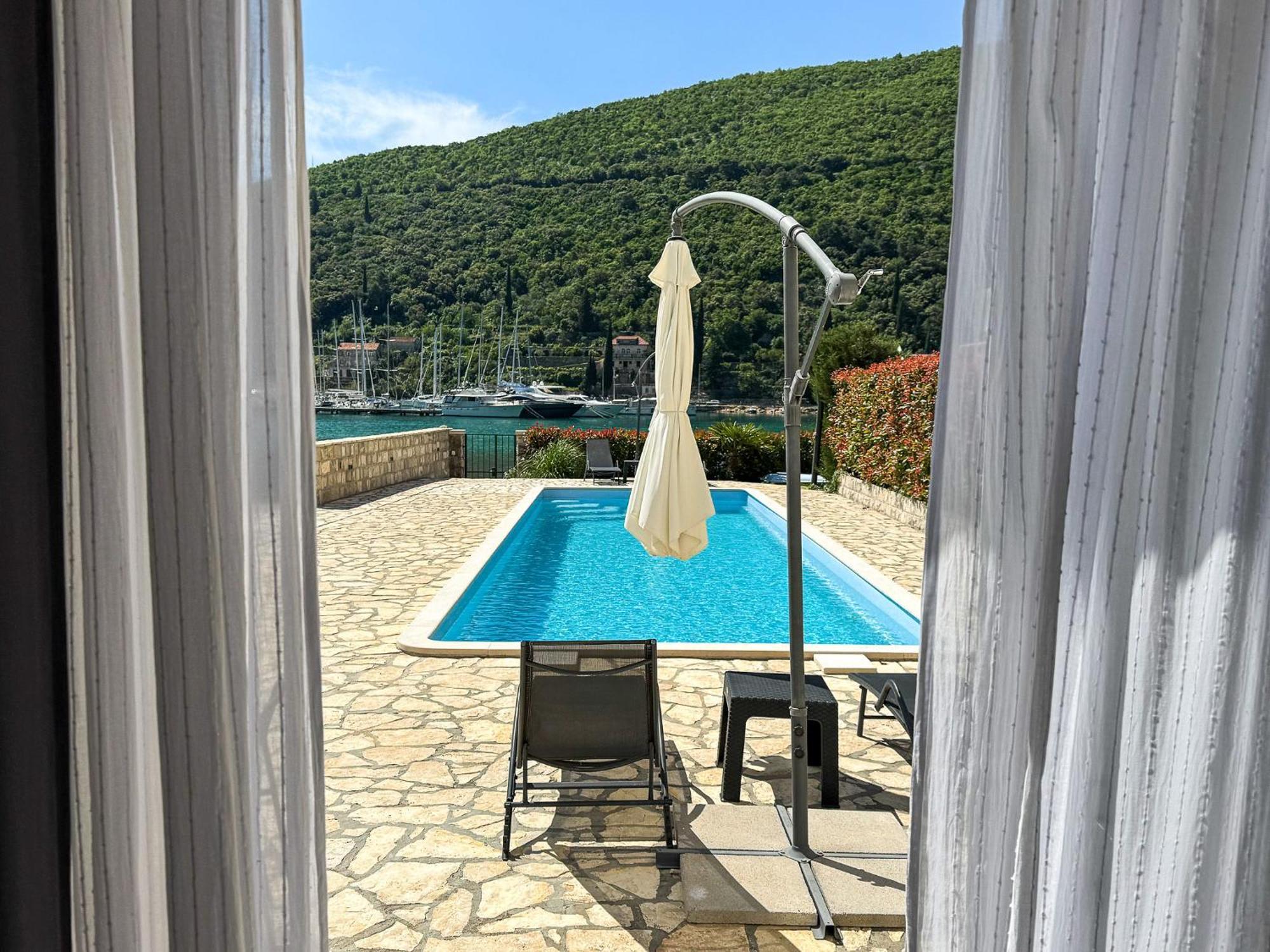 Apartments Pralas Mokošica Eksteriør bilde