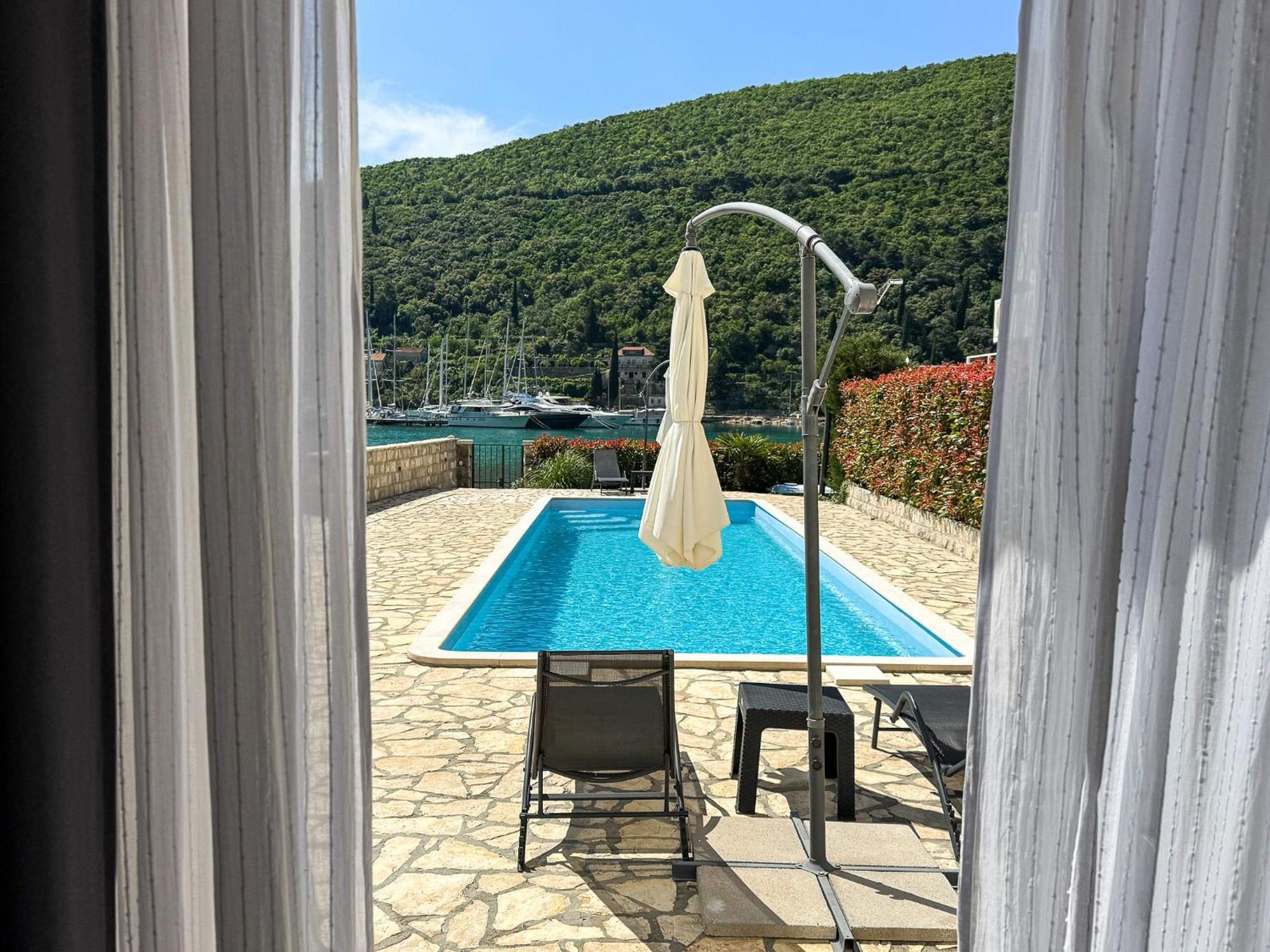 Apartments Pralas Mokošica Eksteriør bilde
