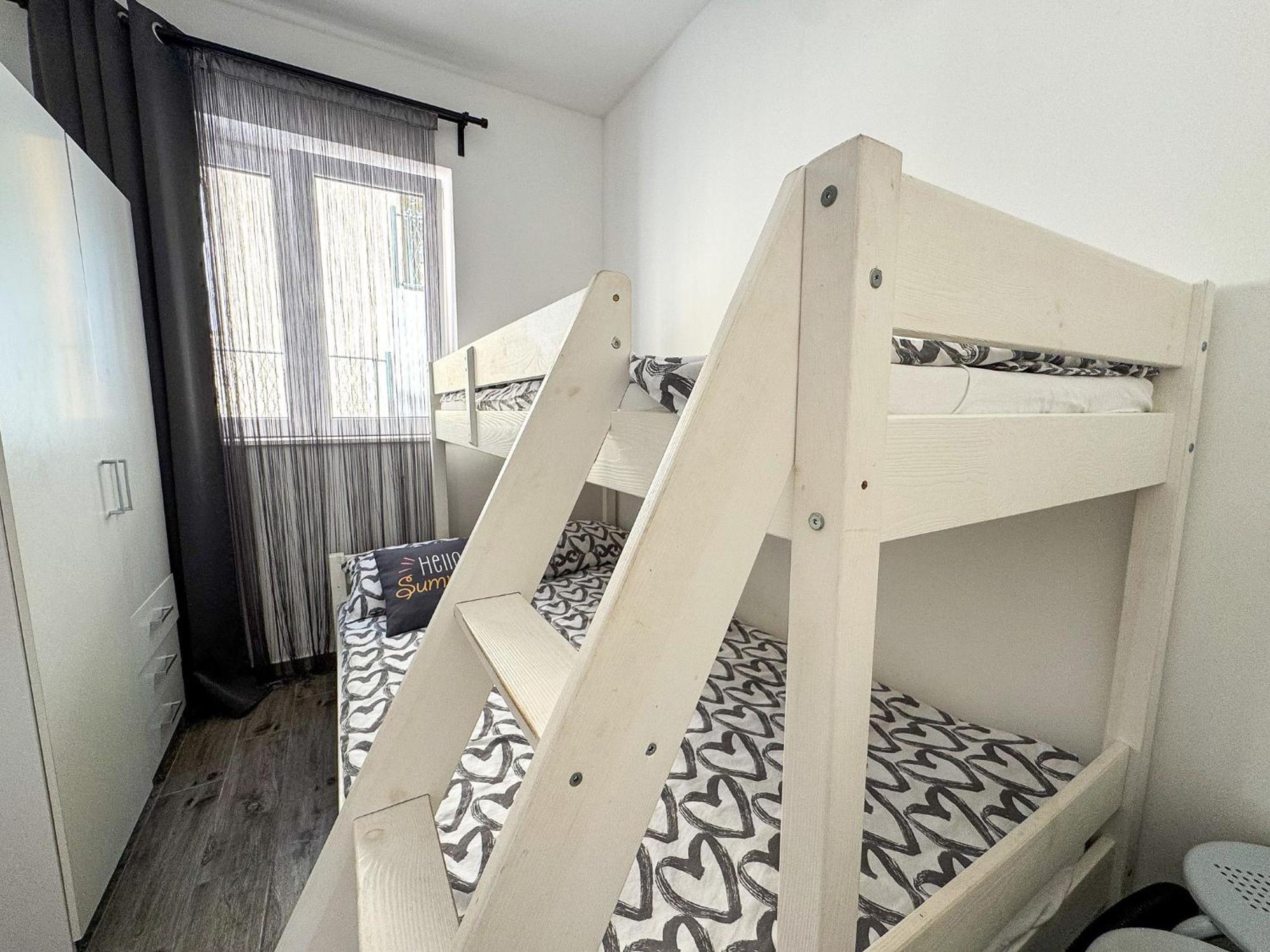 Apartments Pralas Mokošica Eksteriør bilde